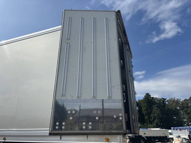 日野プロフィア冷凍車（冷蔵車）大型（10t）[写真08]