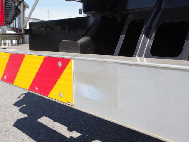 日野レンジャークレーン5段増トン（6t・8t）[写真27]