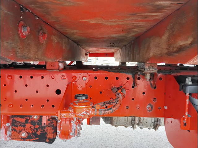 いすゞエルフアルミブロック小型（2t・3t）[写真15]