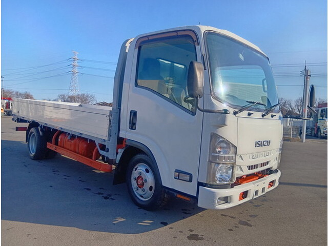 いすゞエルフアルミブロック小型（2t・3t）[写真02]