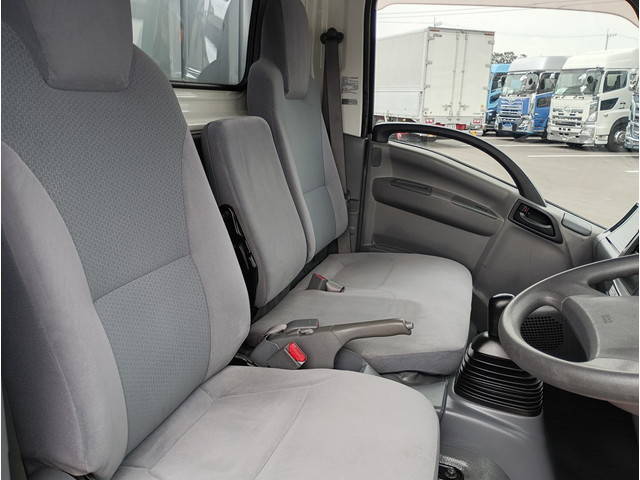 いすゞエルフアルミブロック小型（2t・3t）[写真20]