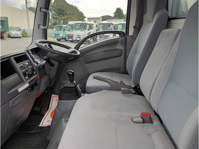 いすゞエルフアルミブロック小型（2t・3t）[写真21]