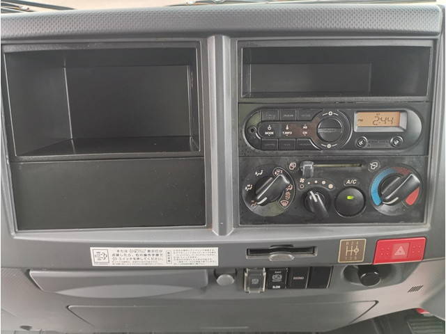 いすゞエルフアルミブロック小型（2t・3t）[写真24]