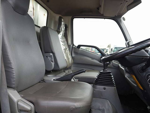 日野デュトロローダーダンプ小型（2t・3t）[写真29]