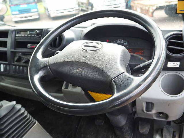 日野デュトロローダーダンプ小型（2t・3t）[写真31]