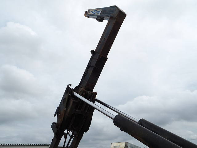 日野レンジャーコンテナ専用車増トン（6t・8t）[写真17]