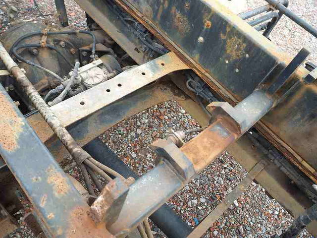 日野レンジャーコンテナ専用車増トン（6t・8t）[写真18]