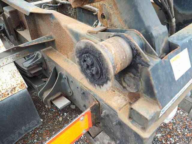 日野レンジャーコンテナ専用車増トン（6t・8t）[写真22]