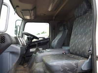 日野レンジャーコンテナ専用車増トン（6t・8t）[写真31]