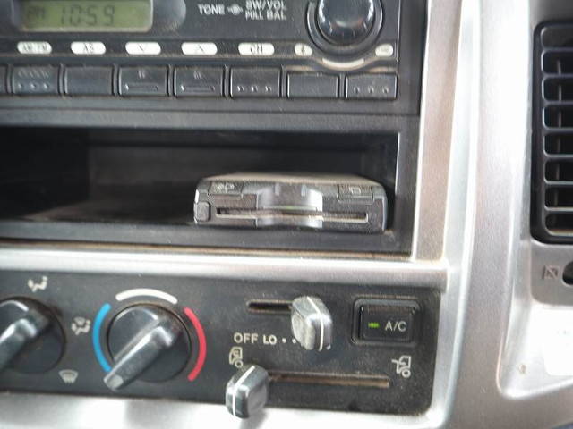 日野レンジャーコンテナ専用車増トン（6t・8t）[写真35]