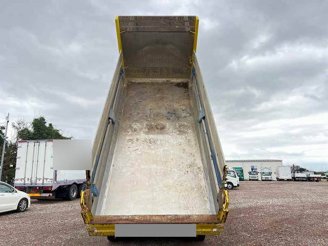 UDトラックスその他の車種ダンプ大型（10t）[写真10]