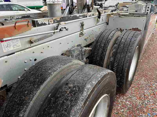 UDトラックスその他の車種ダンプ大型（10t）[写真17]