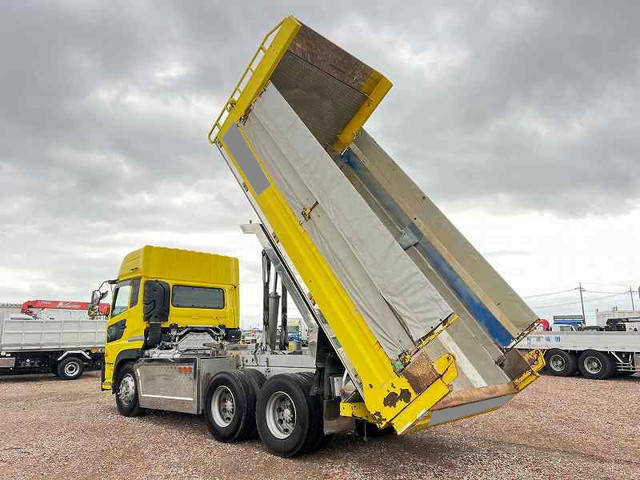 UDトラックスその他の車種ダンプ大型（10t）[写真02]