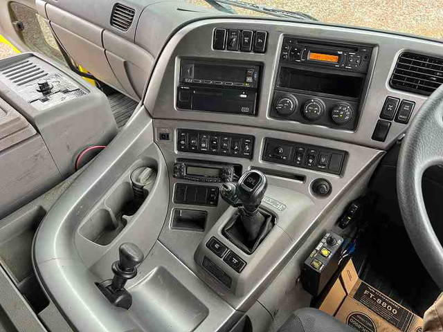 UDトラックスその他の車種ダンプ大型（10t）[写真38]