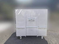 三菱ふそうファイターコンテナ専用車増トン（6t・8t）[写真14]