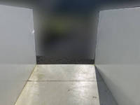 三菱ふそうファイターコンテナ専用車増トン（6t・8t）[写真18]