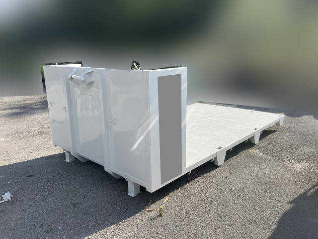 三菱ふそうファイターコンテナ専用車増トン（6t・8t）[写真21]