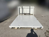 三菱ふそうファイターコンテナ専用車増トン（6t・8t）[写真25]