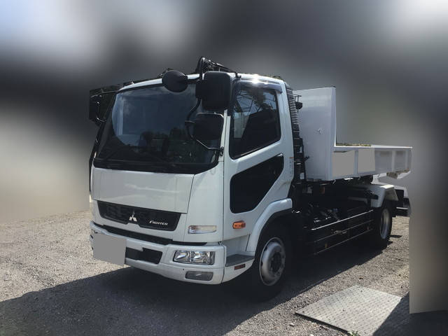 三菱ふそうファイターコンテナ専用車増トン（6t・8t）[写真03]