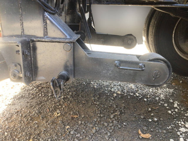 三菱ふそうファイターコンテナ専用車増トン（6t・8t）[写真30]