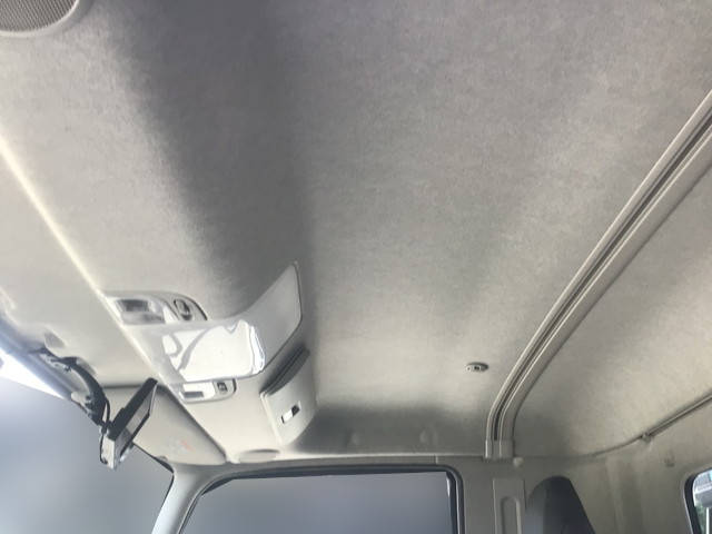 三菱ふそうファイターコンテナ専用車増トン（6t・8t）[写真36]