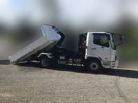 三菱ふそうファイターコンテナ専用車増トン（6t・8t）[写真06]