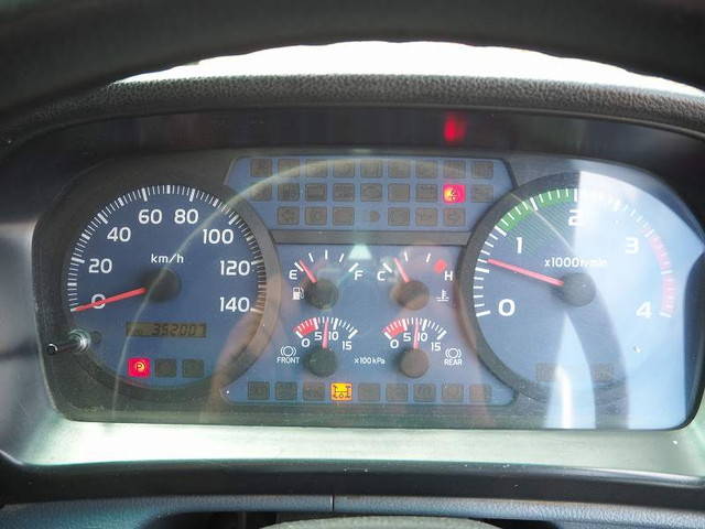 日野レンジャー深ダンプ（土砂禁ダンプ）中型（4t）[写真39]