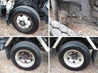 三菱ふそうキャンターバキュームカー小型（2t・3t）[写真11]