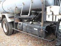 三菱ふそうキャンターバキュームカー小型（2t・3t）[写真12]