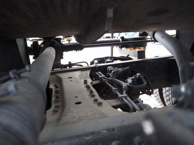 三菱ふそうキャンターバキュームカー小型（2t・3t）[写真29]