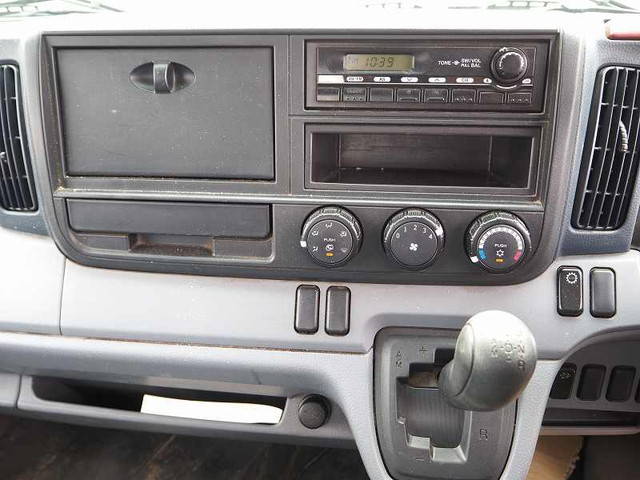 三菱ふそうキャンターバキュームカー小型（2t・3t）[写真37]