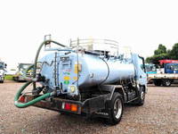 三菱ふそうキャンターバキュームカー小型（2t・3t）[写真05]