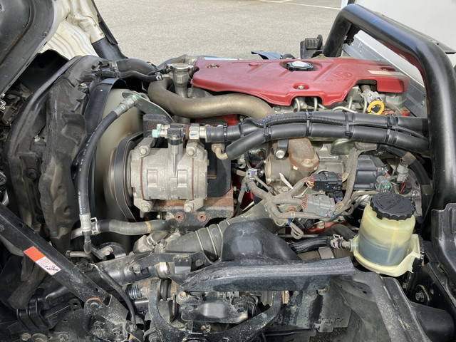 日野デュトロ冷凍車（冷蔵車）小型（2t・3t）[写真26]