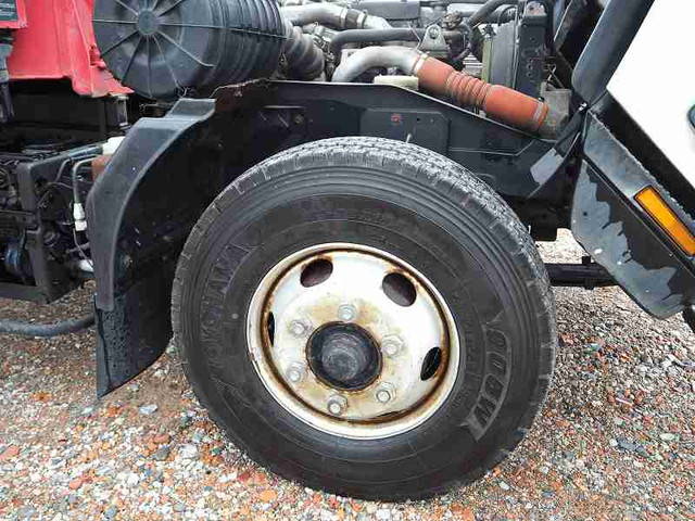 いすゞフォワードクレーン4段中型（4t）[写真20]