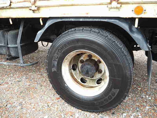 いすゞフォワードクレーン4段中型（4t）[写真25]