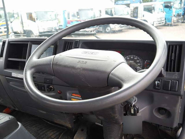 いすゞフォワードクレーン4段中型（4t）[写真32]