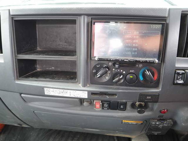 いすゞフォワードクレーン4段中型（4t）[写真34]