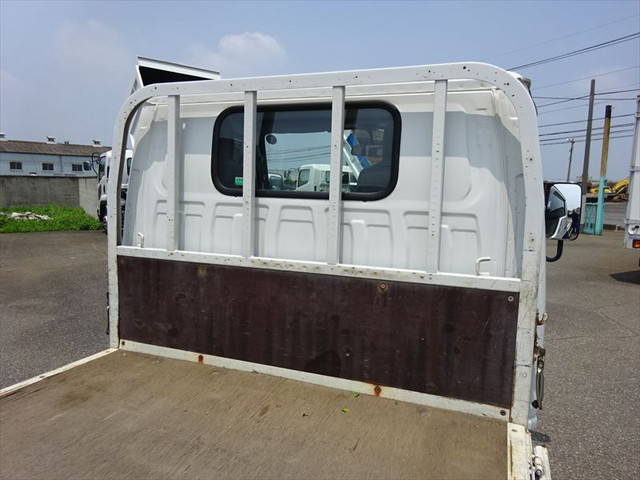 いすゞエルフ平ボディ小型（2t・3t）[写真13]