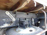 いすゞエルフ平ボディ小型（2t・3t）[写真05]