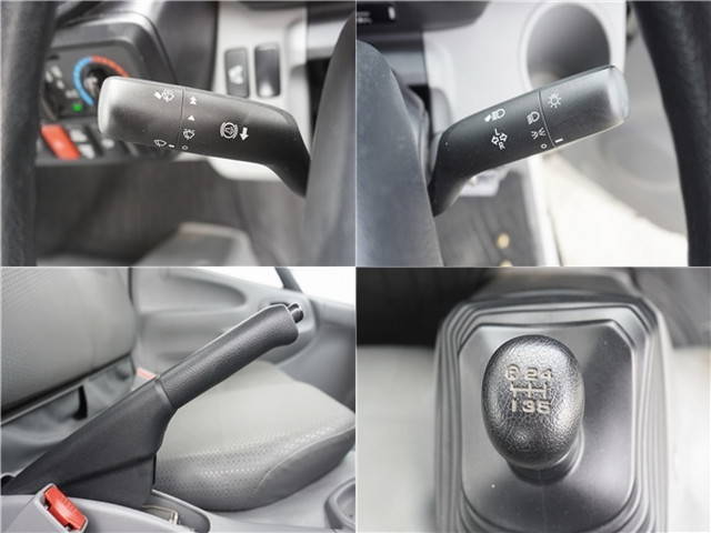 日野デュトロ平ボディ小型（2t・3t）[写真30]