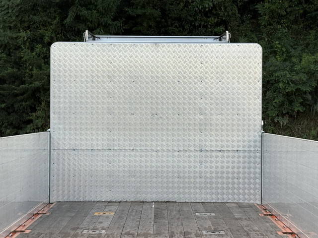 日野プロフィアアルミブロック大型（10t）[写真10]