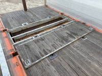 日野プロフィアアルミブロック大型（10t）[写真13]