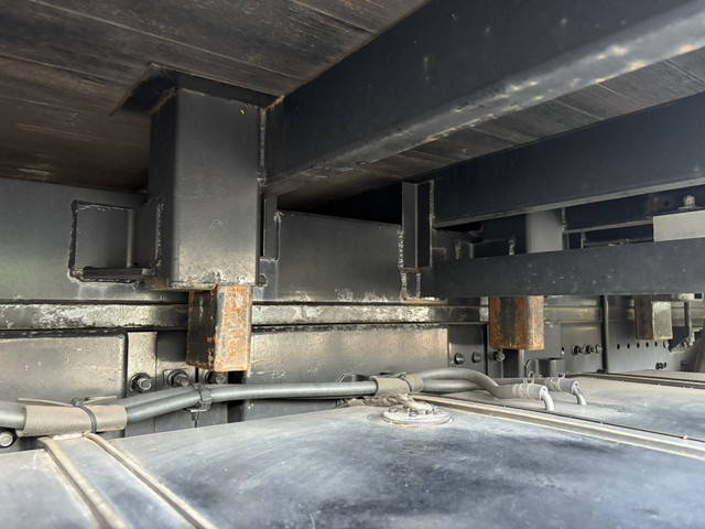 日野プロフィアアルミブロック大型（10t）[写真14]