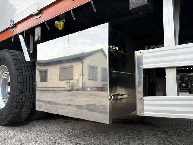 日野プロフィアアルミブロック大型（10t）[写真16]