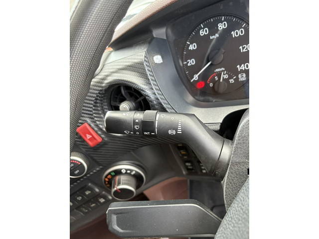 日野プロフィアアルミブロック大型（10t）[写真28]