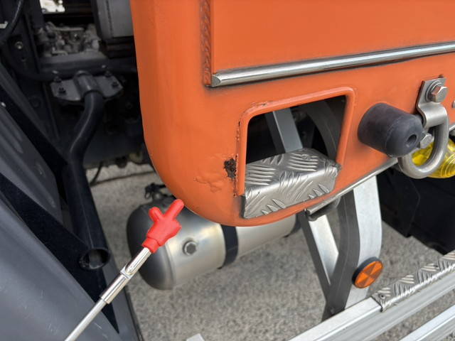 日野プロフィアアルミブロック大型（10t）[写真34]