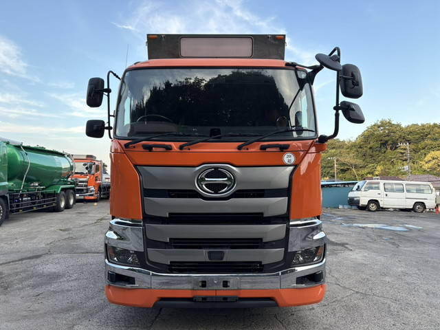 日野プロフィアアルミブロック大型（10t）[写真04]