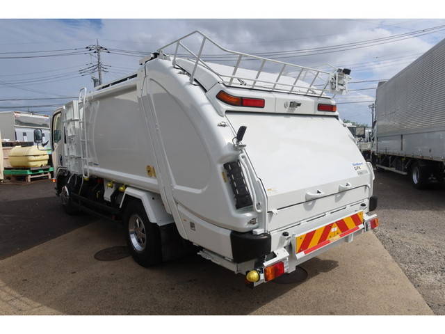 いすゞエルフパッカー車（塵芥車）小型（2t・3t）[写真03]