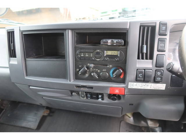 いすゞエルフパッカー車（塵芥車）小型（2t・3t）[写真34]