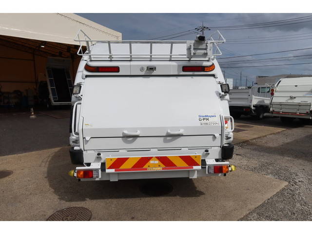 いすゞエルフパッカー車（塵芥車）小型（2t・3t）[写真06]